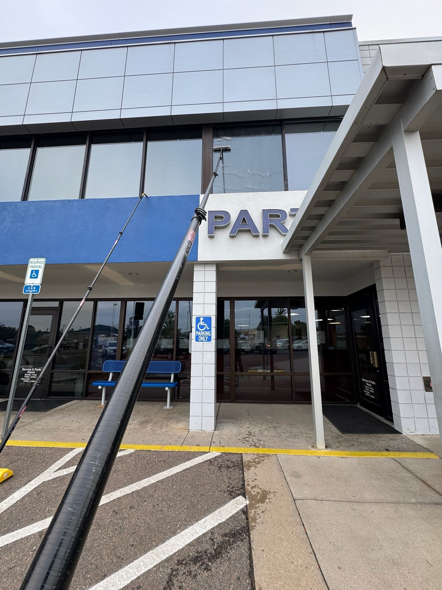 Effortless Sparkle Commercial Windows Transformation image