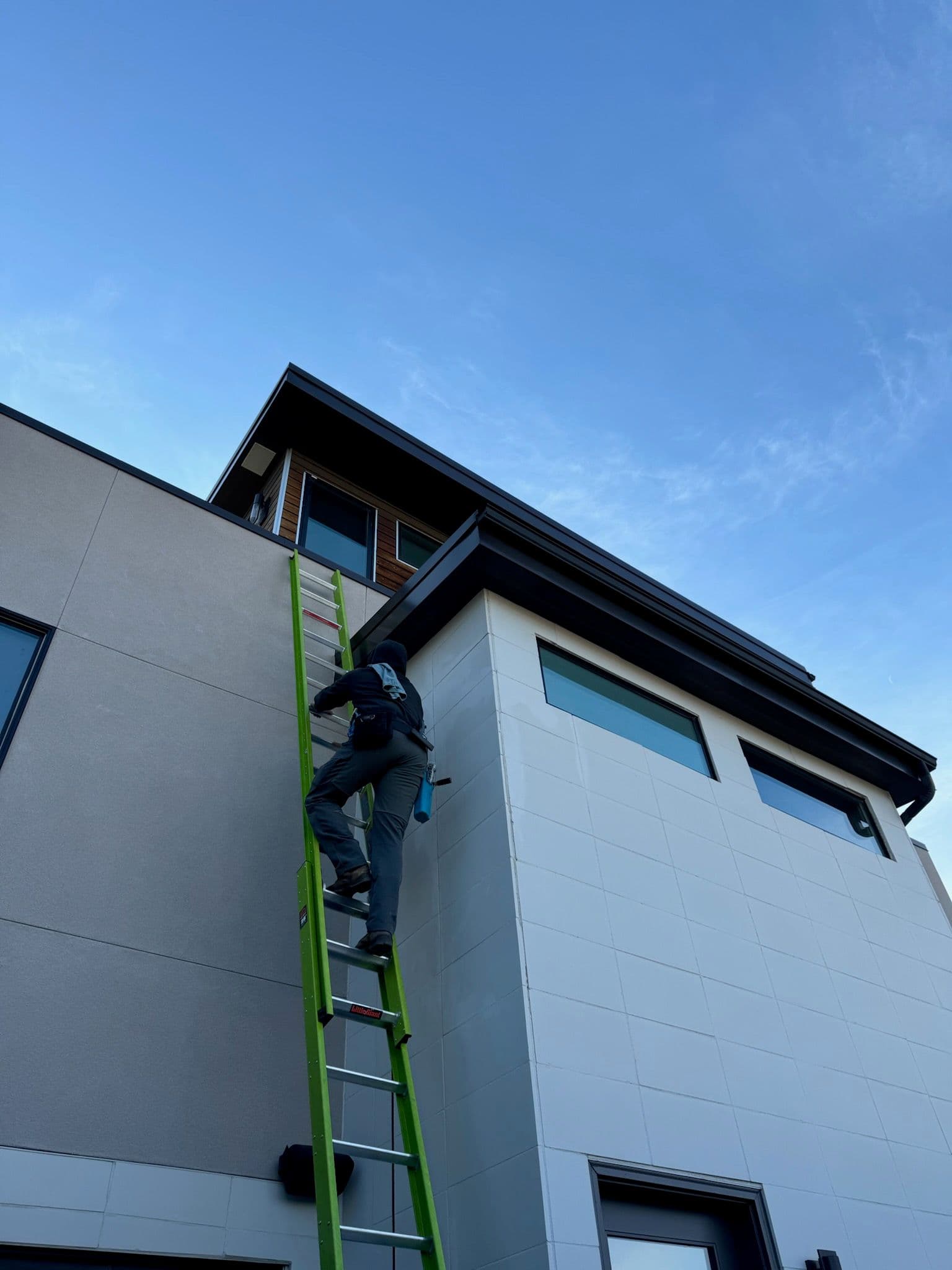 Window Cleaning Experts Sparkle High-Rise